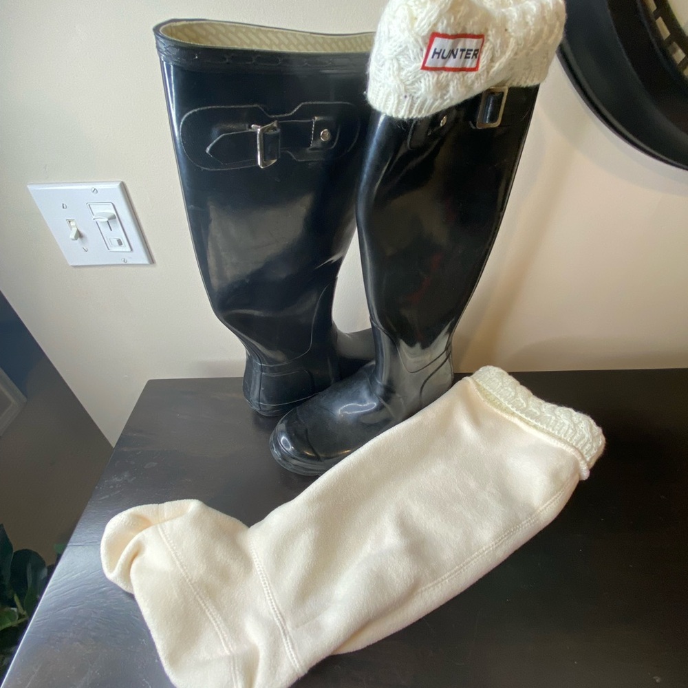 Hunter waterproof rain winter boots with removable sock leg warmer, size size 8 - Picture 3 of 10